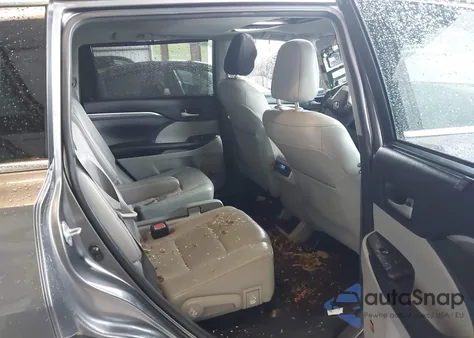 2017 Toyota Highlander Limited из США, поврежденный, VIN 5TDDZRFH6HS411114